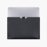FGL880 Black MacBook Sleeve